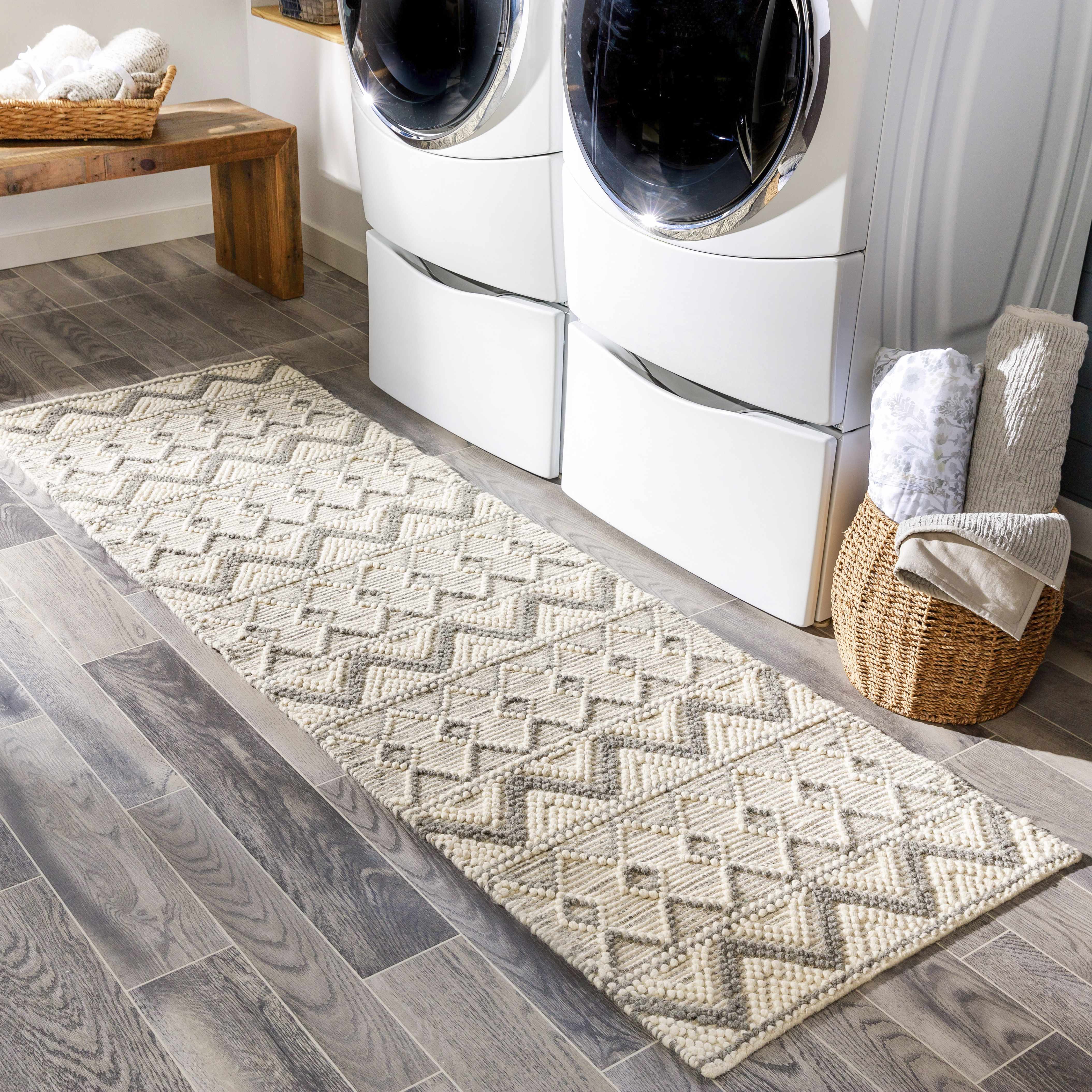 Boutique Rugs - Antigo Wool Area Rug