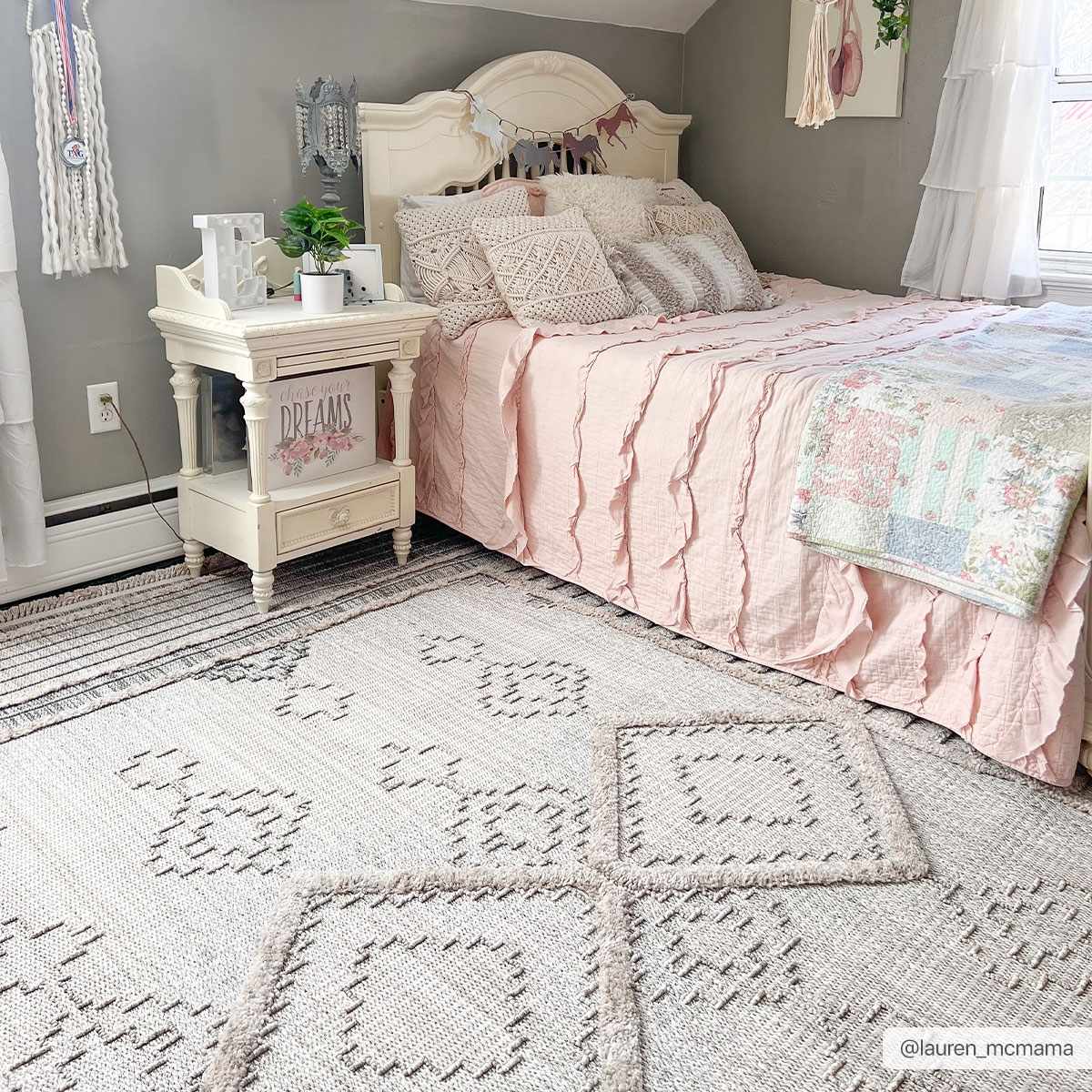 Boutique Rugs - Amaga Area Rug