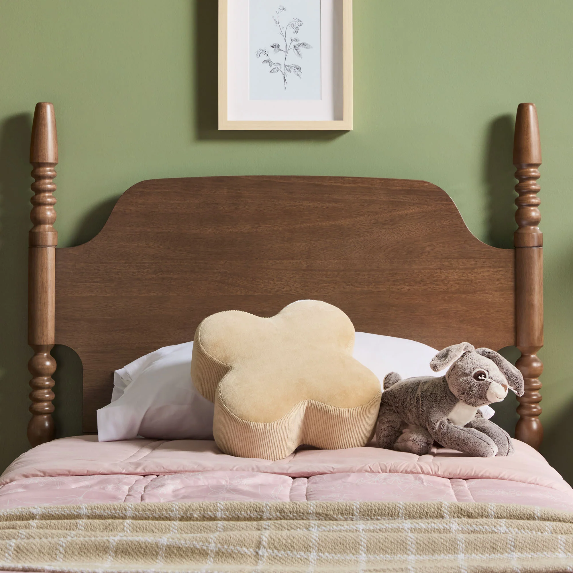 Traditional Vivienne Easy Assembly Solid Wood Twin Bedframe