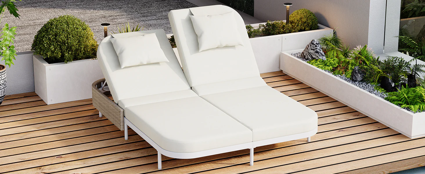 Walker Edison | Minimalist Outdoor Patio Rattan Adjustable Daybed