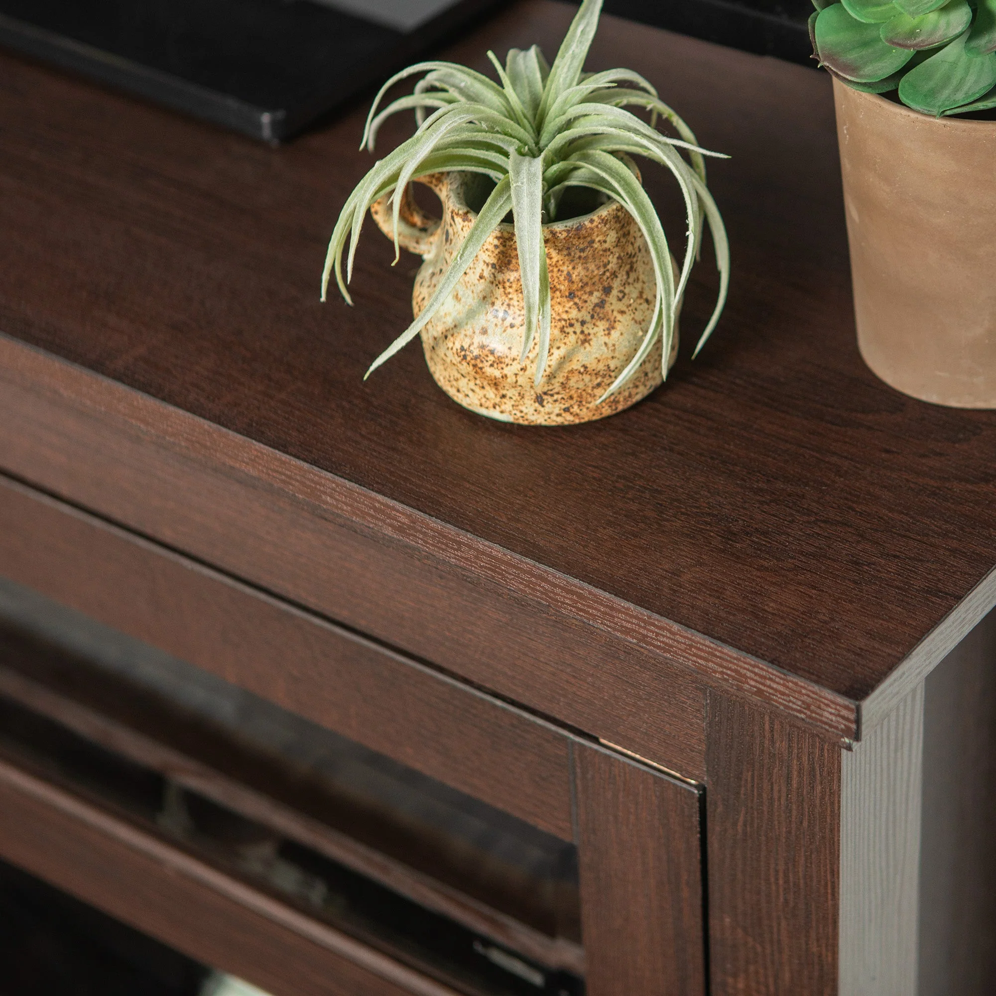 Farmhouse Cordoba 44 Transitional Modern Wood Corner TV Stand