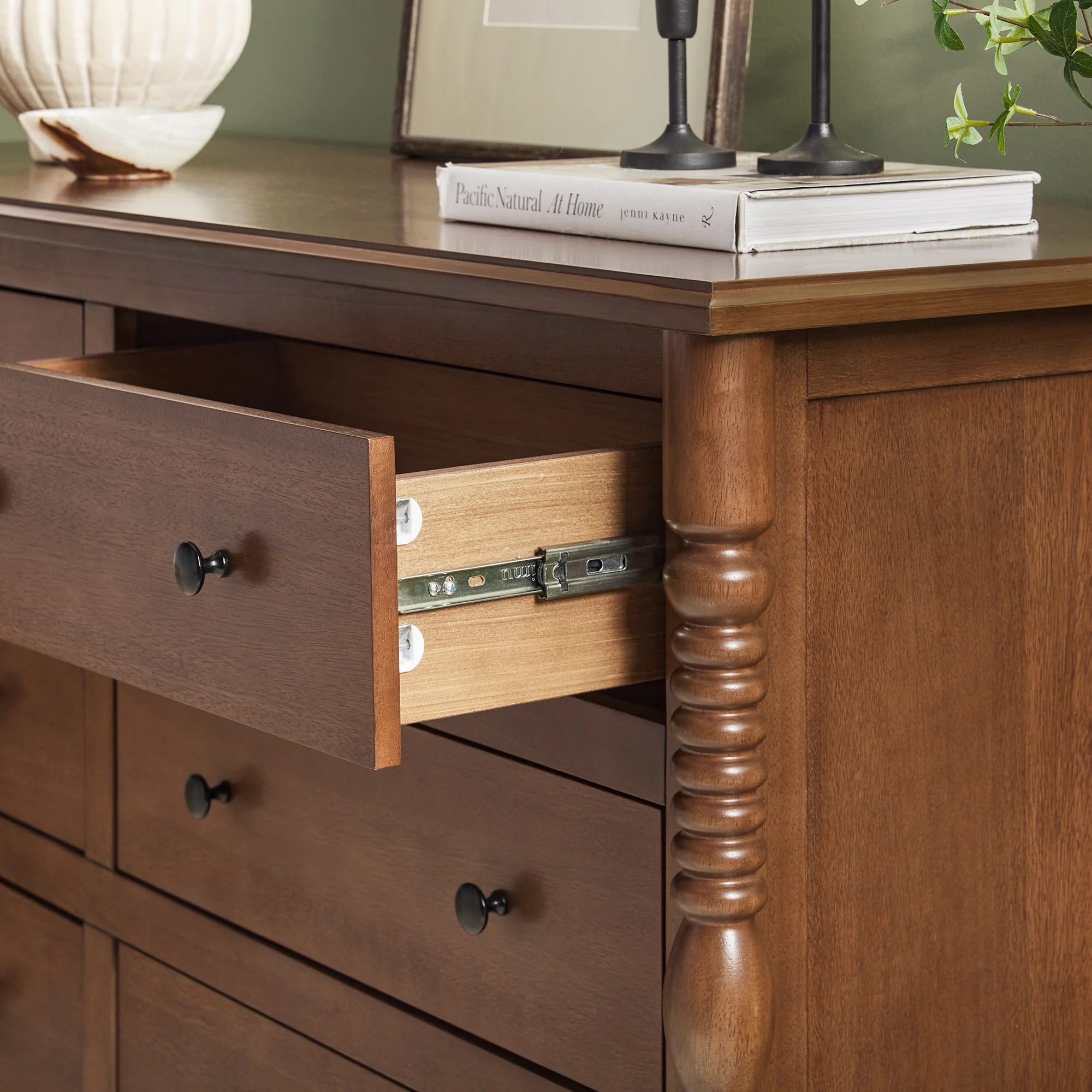 Traditional Vivienne 6-Drawer Easy Assembly Solid Wood Dresser