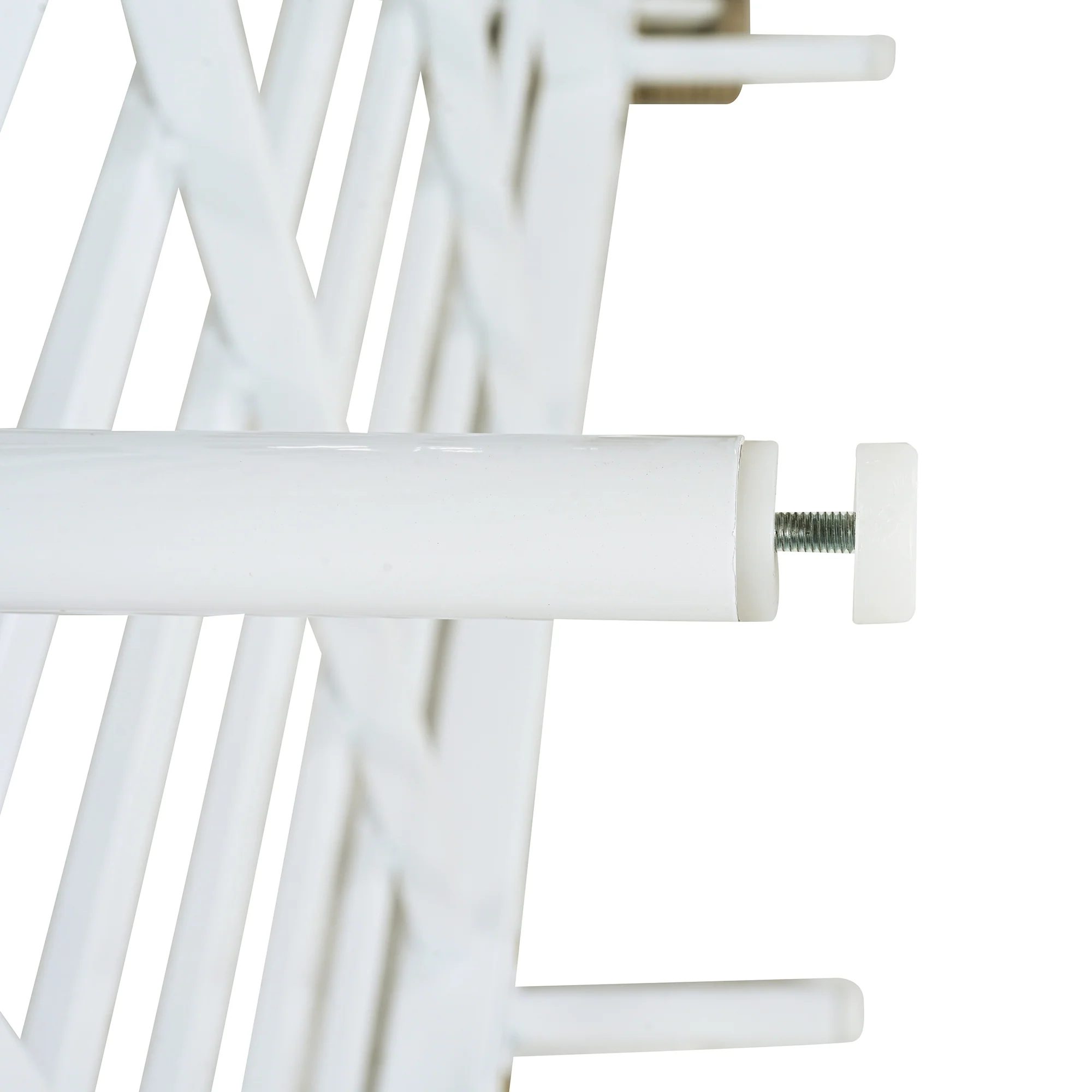 Walker Edison | Minimalist Outdoor Patio Rattan Adjustable Daybed