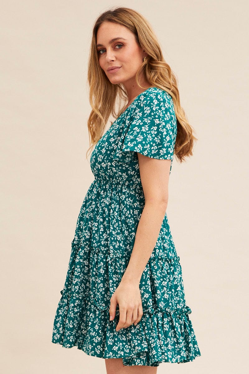 Green Ditsy Short Sleeve Floral Mini Skater Dress