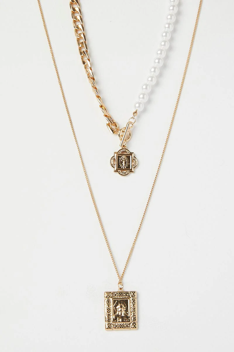Gold Layered Necklace Pearl and Square Pendant