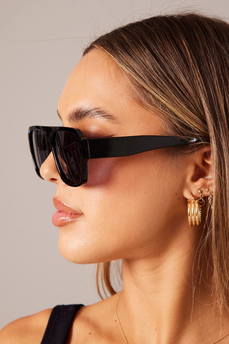 Black Aviator Sunglasses