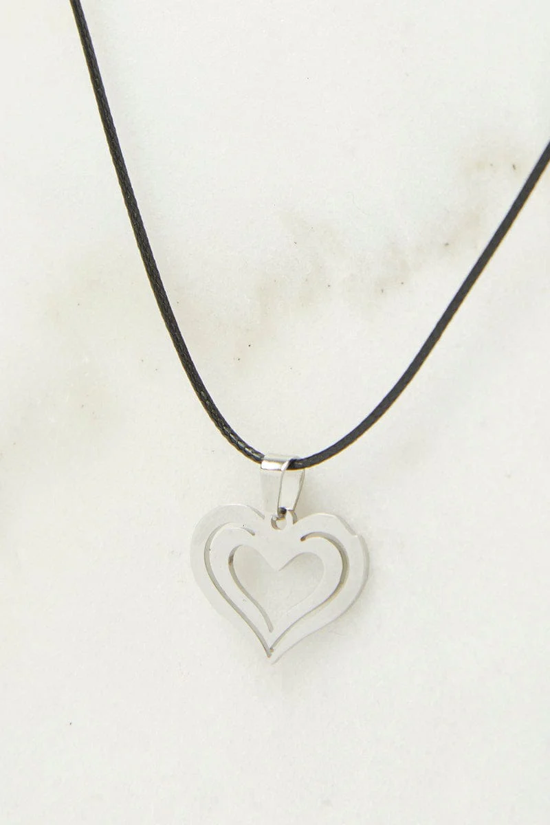 Silver Heart Pendent Necklace