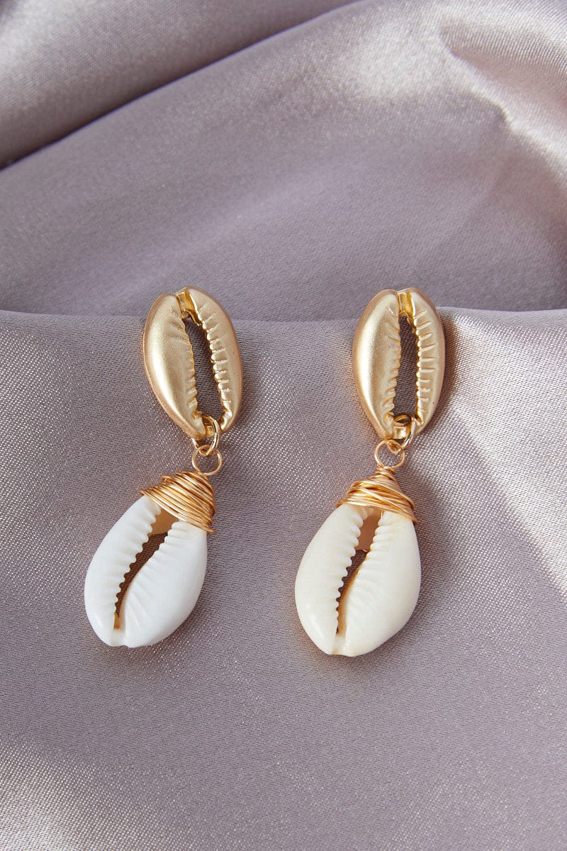 Gold Shell Detail Earrings