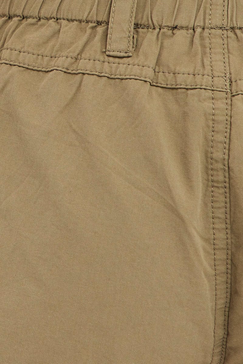 Green Cargo Shorts Low Rise