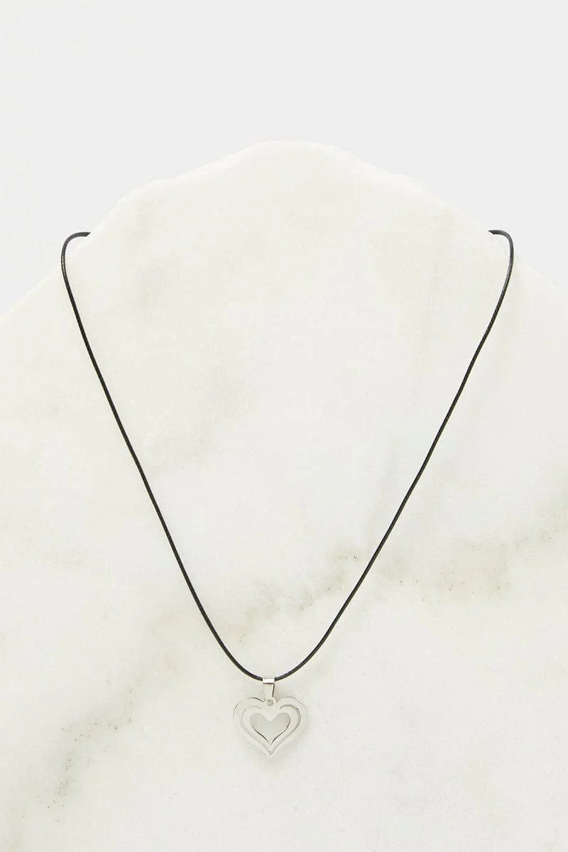 Silver Heart Pendent Necklace