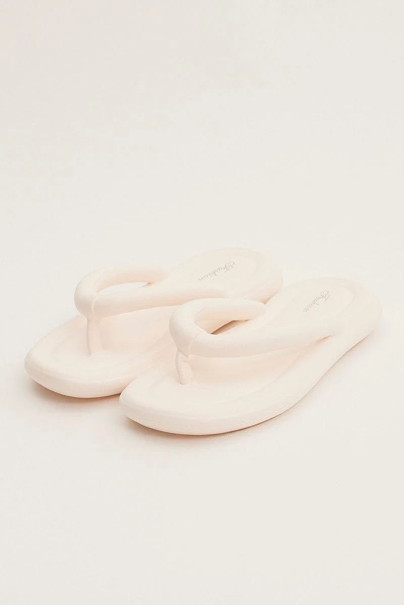 White Chunky Flat Slides