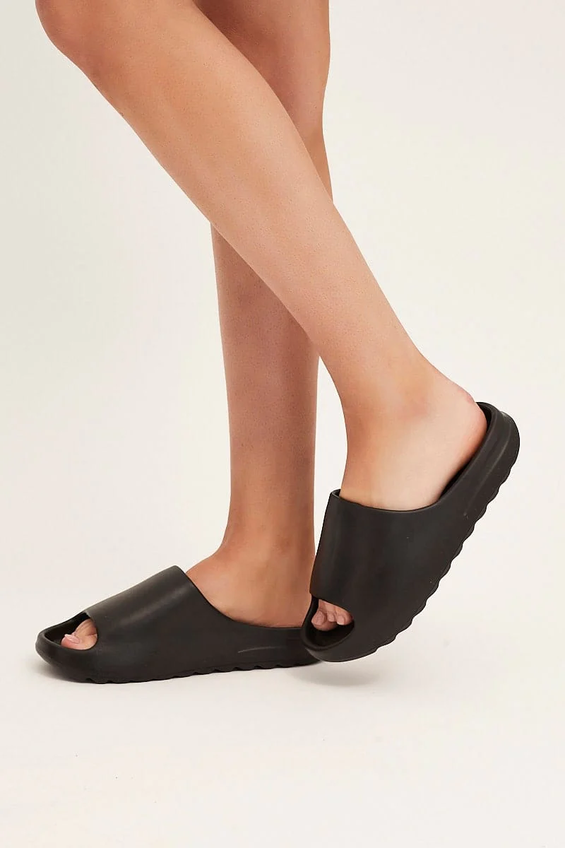 Black Chunky Moulded Slide