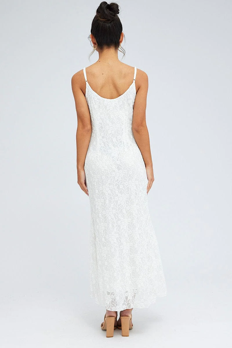 White Maxi Dress Sleeveless Scoop Neck Flare Hem Lace