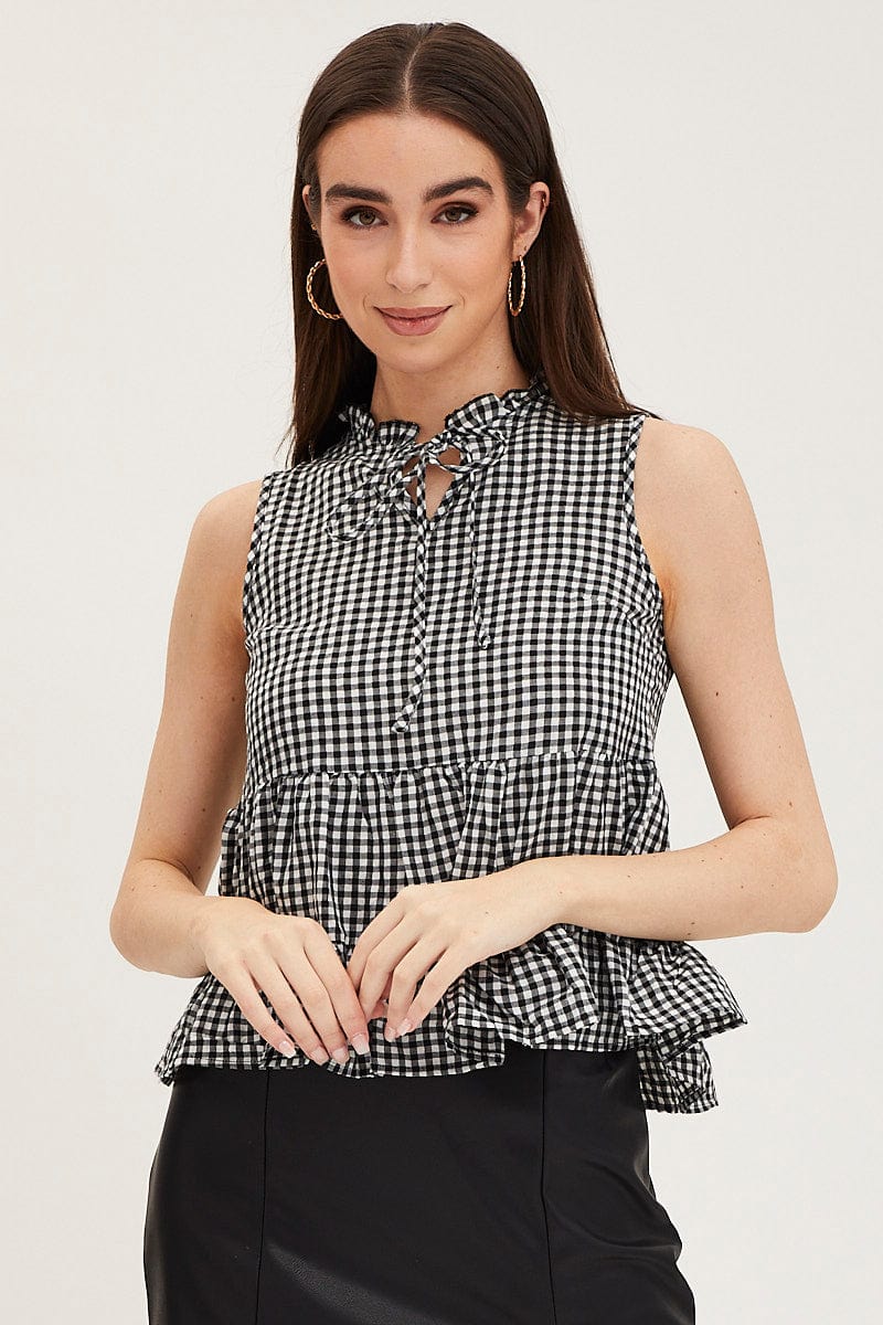 Check Gingham Wrap Top