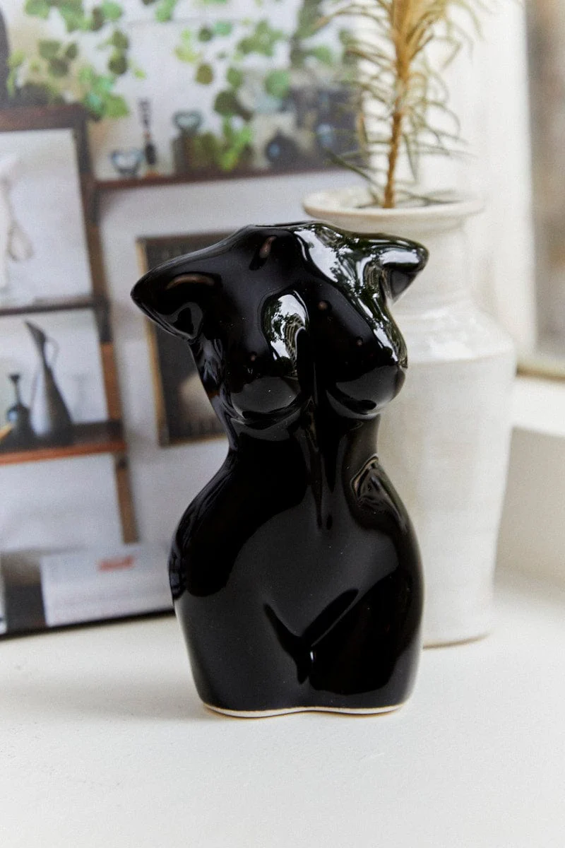 Black Body Vase