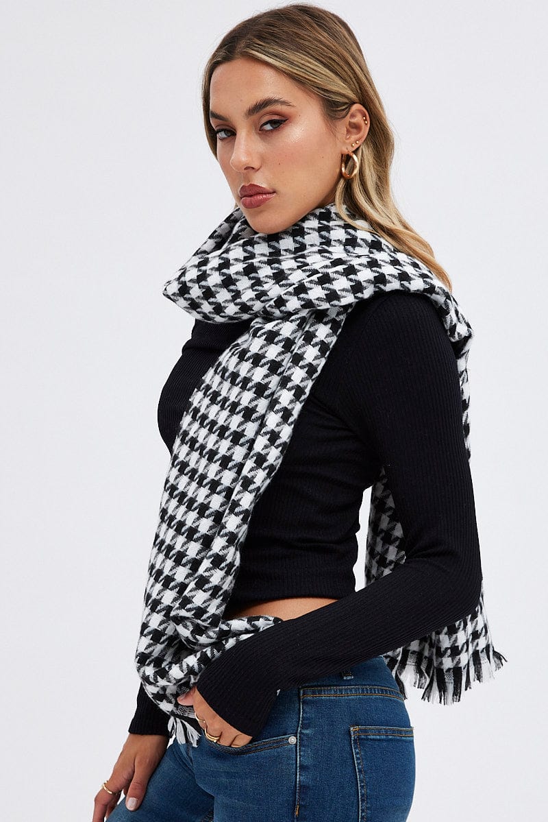 Black Dogtooth Scarf with Raw Edge