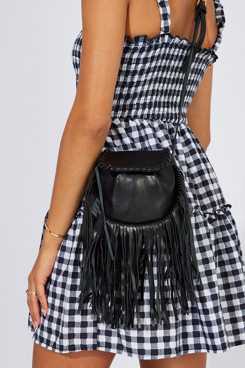 Black Fringe Decor Crossbody Bag