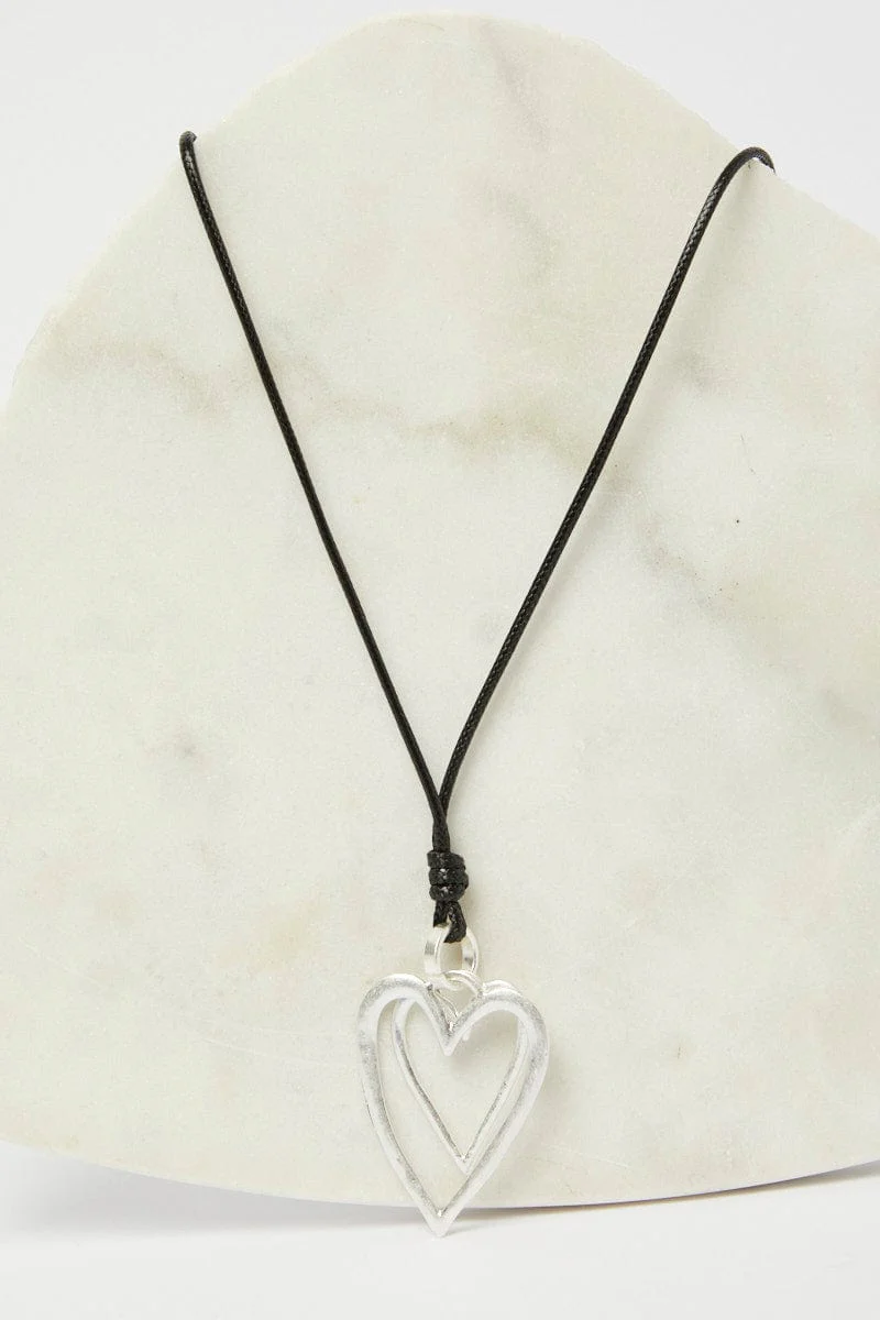 Silver Heart Pendent Necklace