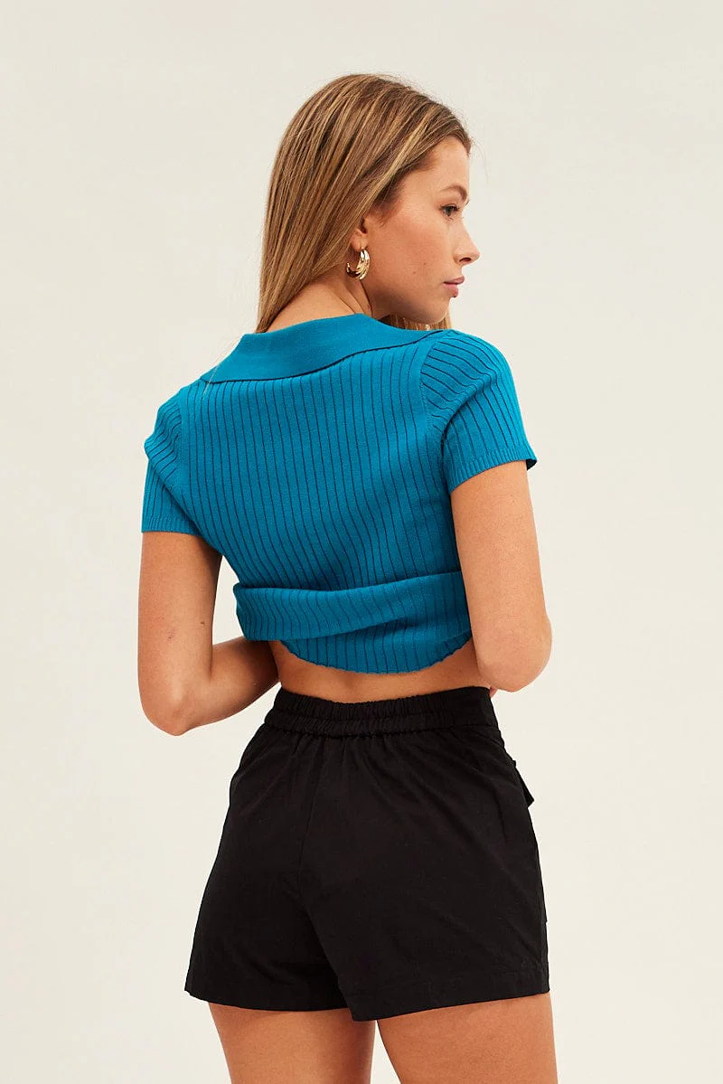 Black Cargo Shorts High Rise