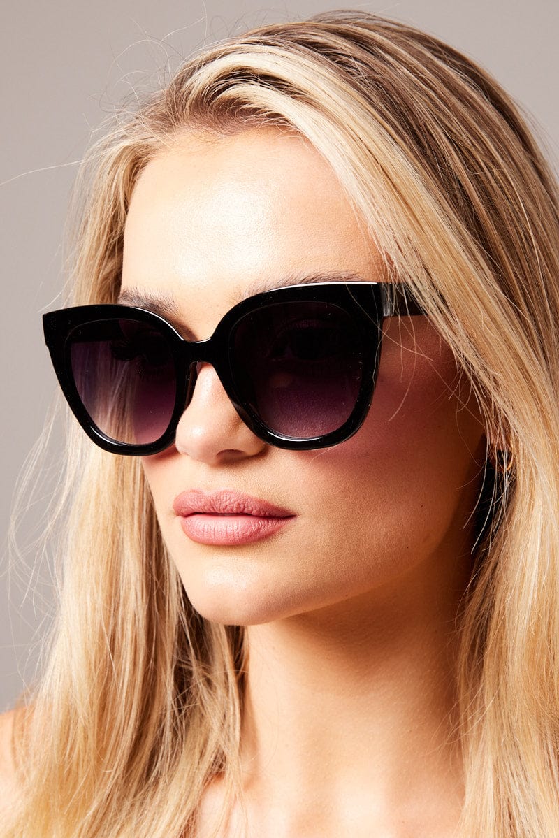 Black Fashion Sunglasses