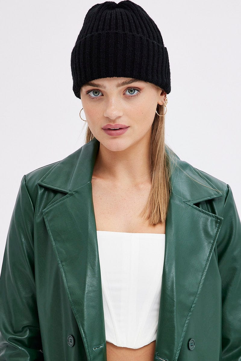 Black Rib Beanie