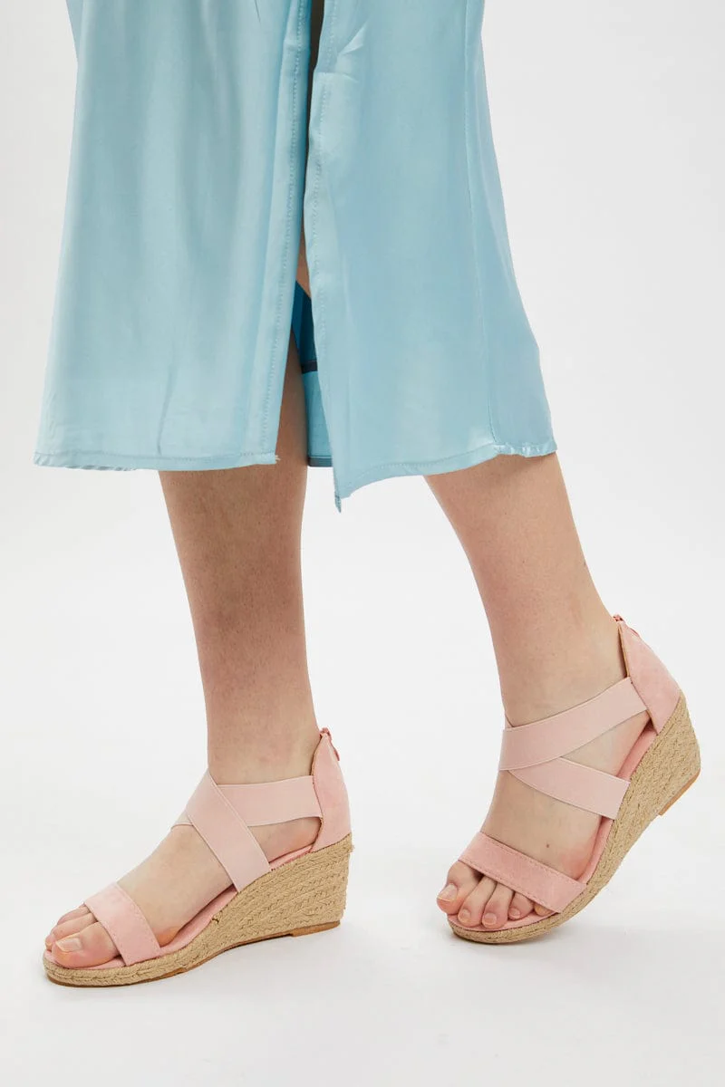 Camel Strap Detail Wedges