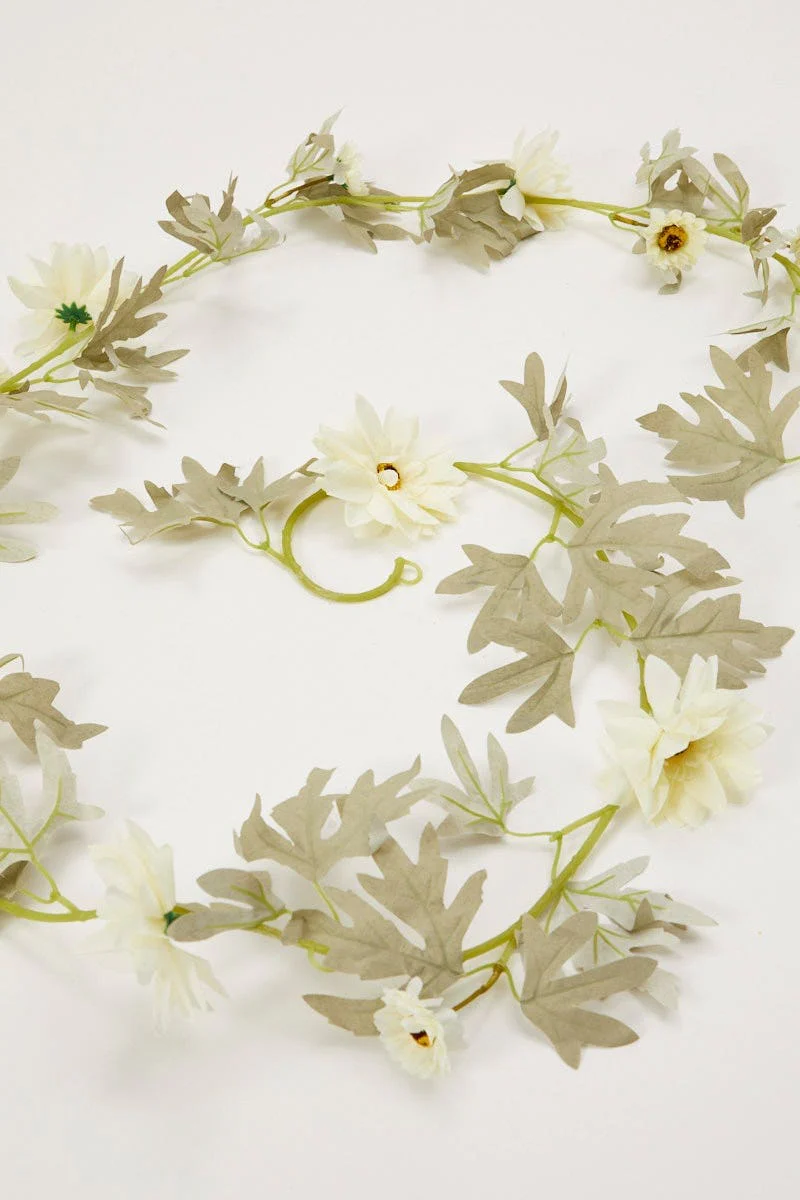White Flower And Leaf Garland
