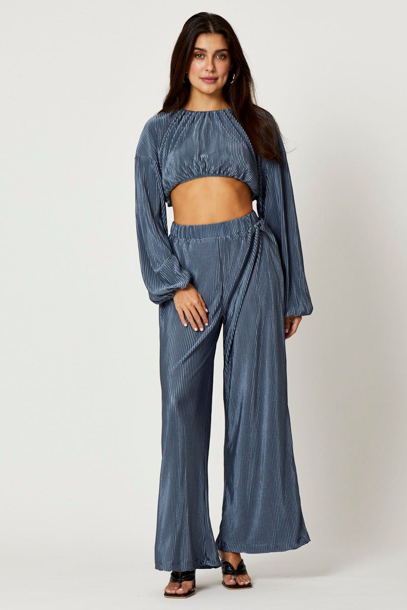 Blue Volume Sleeve Top