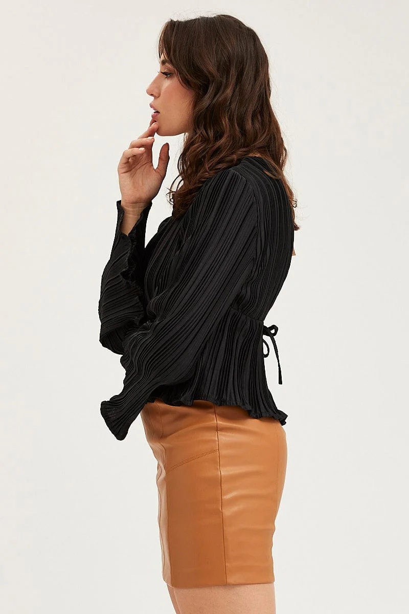 Black Plisse Top Long Sleeve