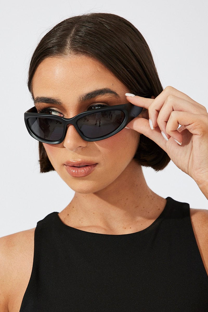 Black Wrap Visor Sunglasses