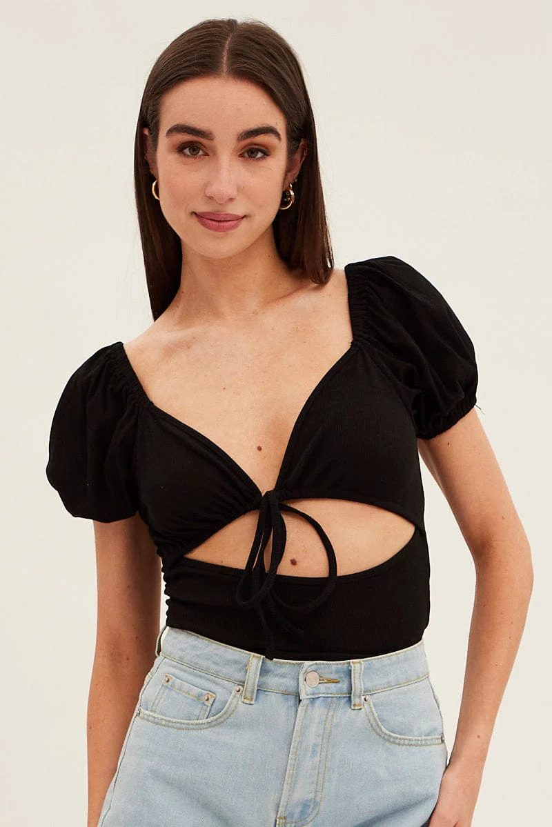 Black Keyhole Top Short Sleeve