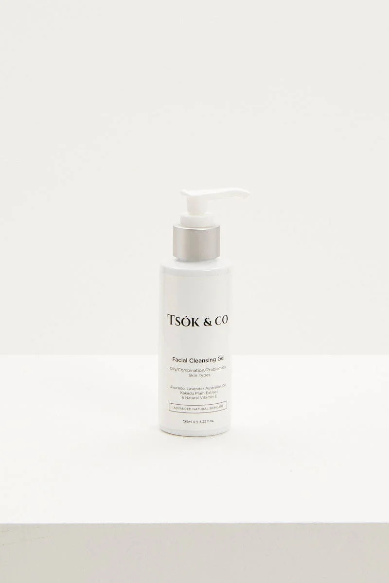 White Tsok And Co Facial Cleansing Gel 125Ml