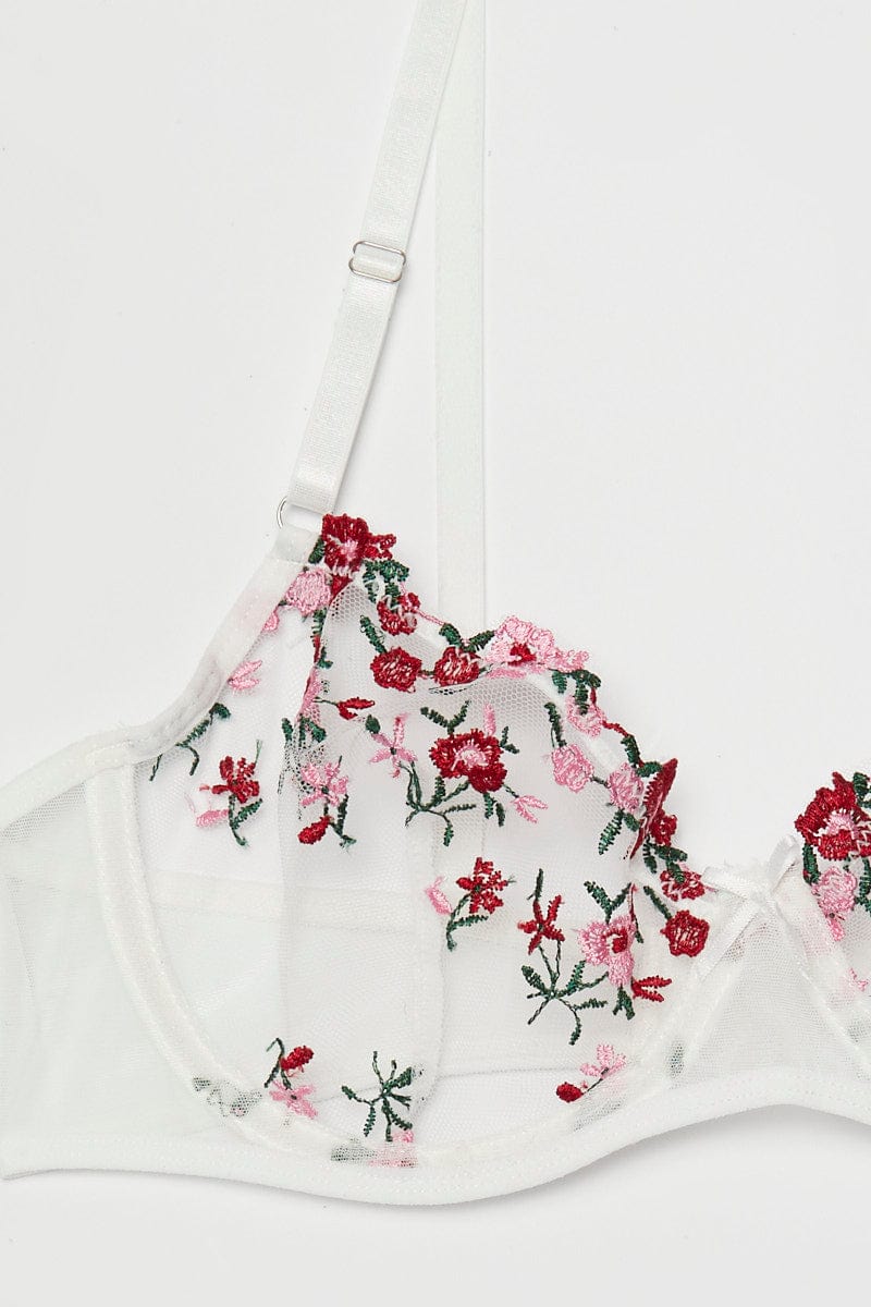 Red Floral Embroidered Lingerie Set