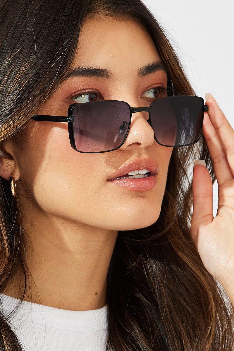 Black Fashion Sunglasses
