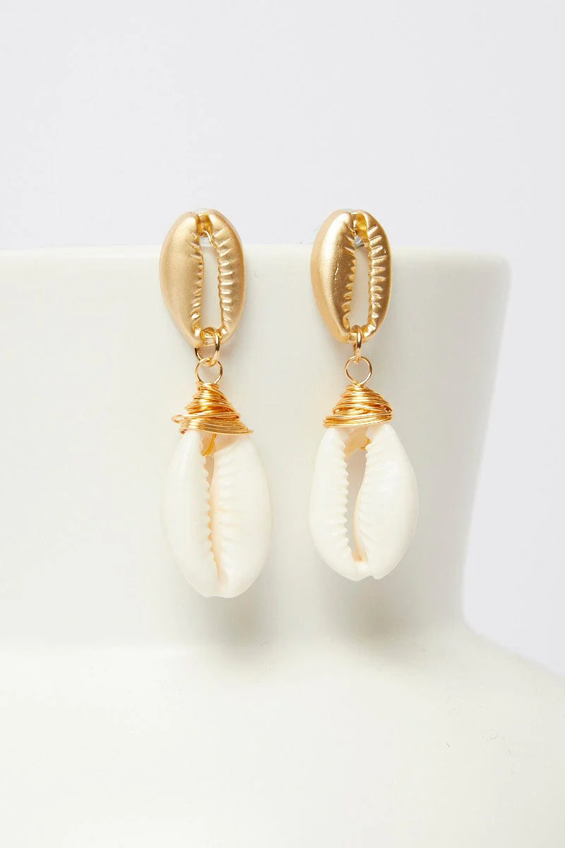 Gold Shell Detail Earrings