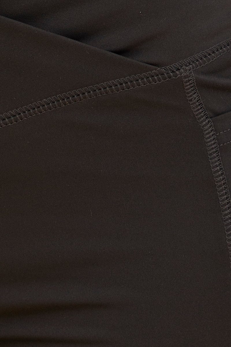 Black Sara V Waistband Bike Short