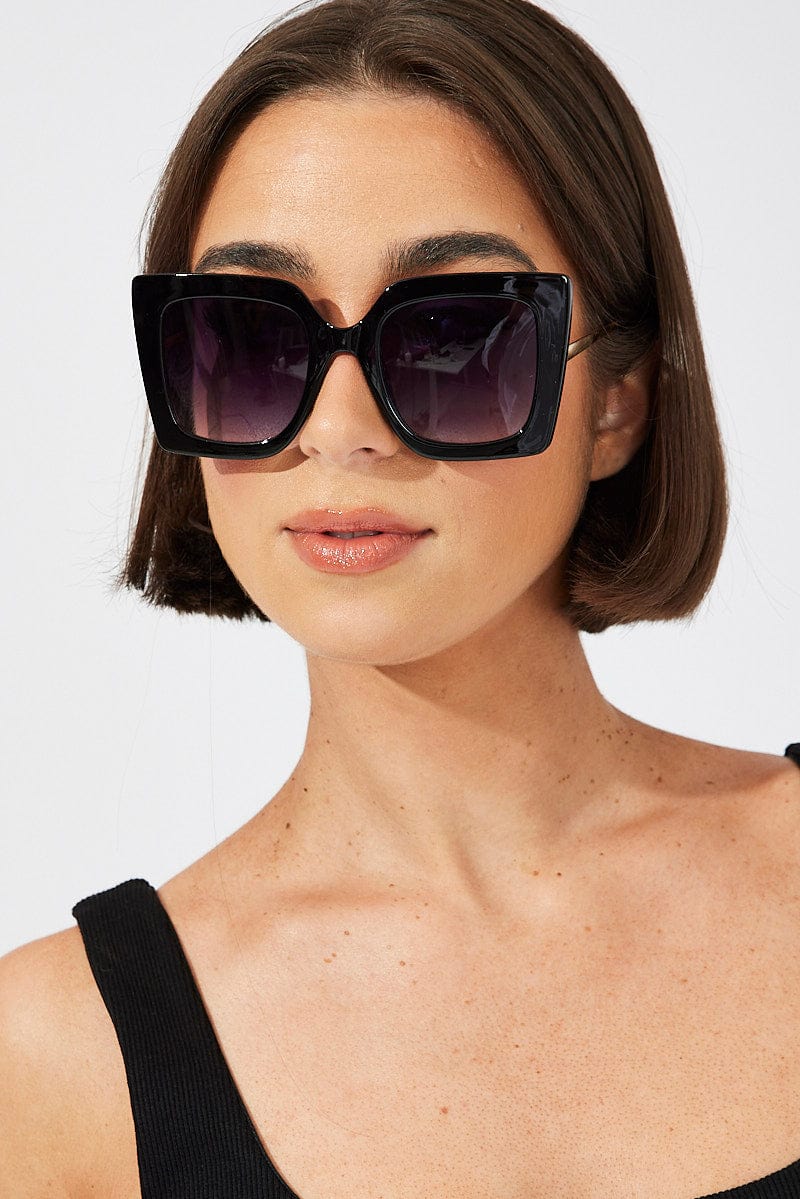 Black Fashion Sunglasses