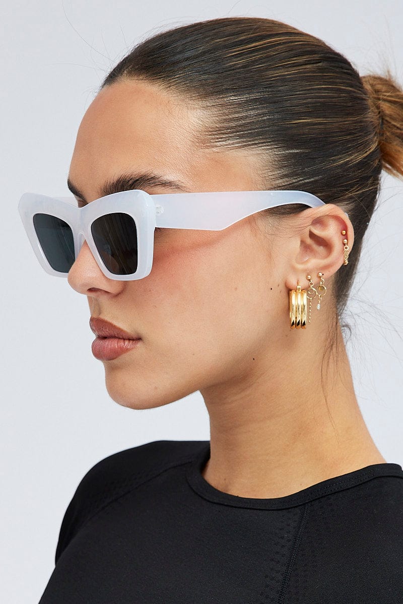 White Fashion Sunglasses