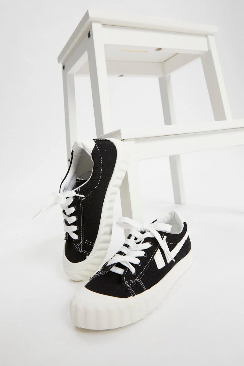 Black Contrast Line Detail Sneakers