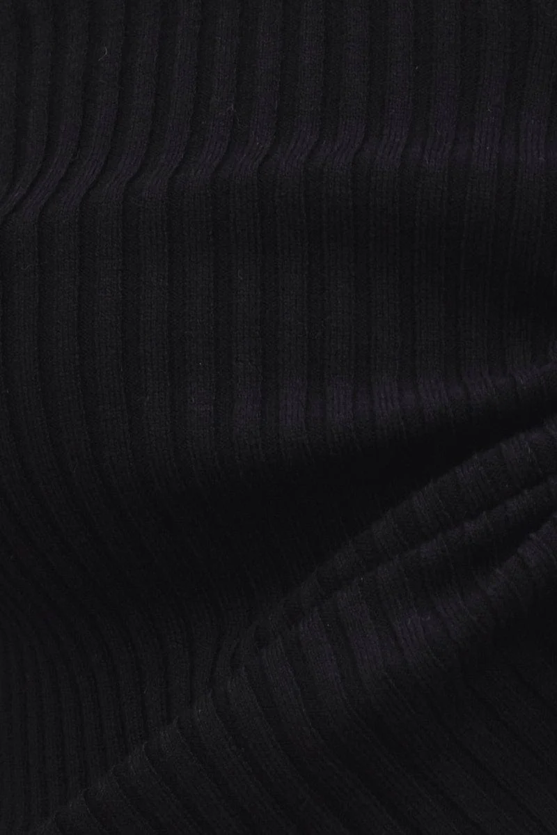 Black Knit Top V-Neck Long Sleeve Front Ruched