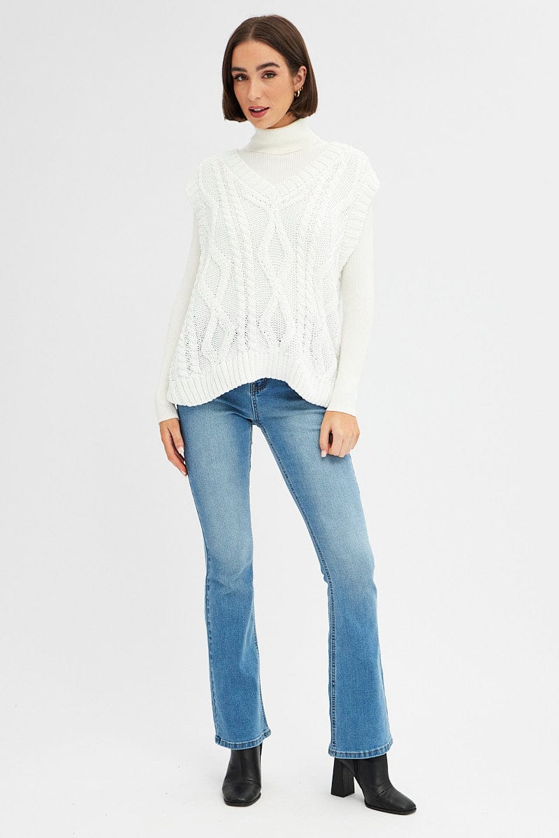 White Knit Top Sleeveless Oversized Cable