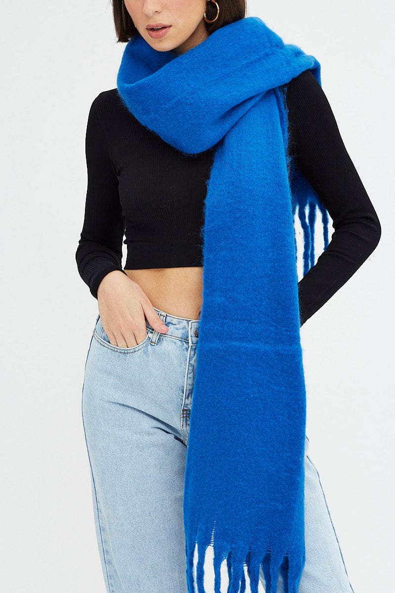 Blue Chunky Fluffy Tassel Scarf