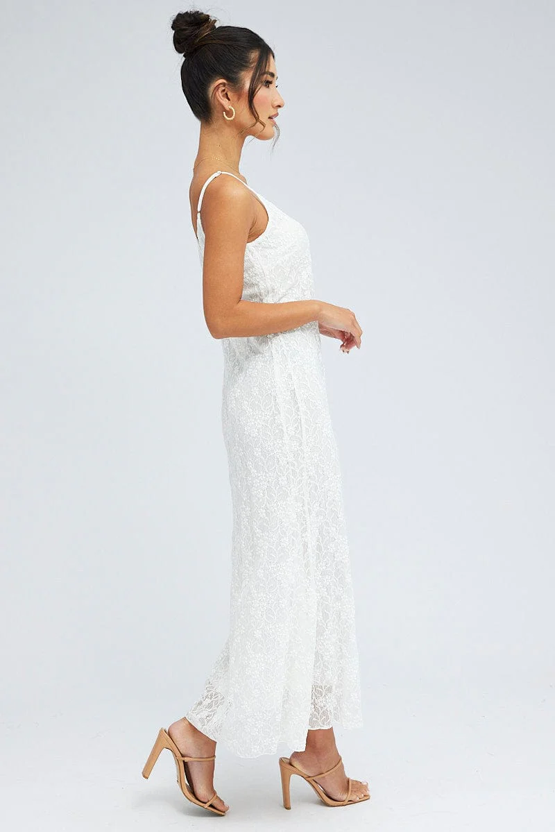 White Maxi Dress Sleeveless Scoop Neck Flare Hem Lace