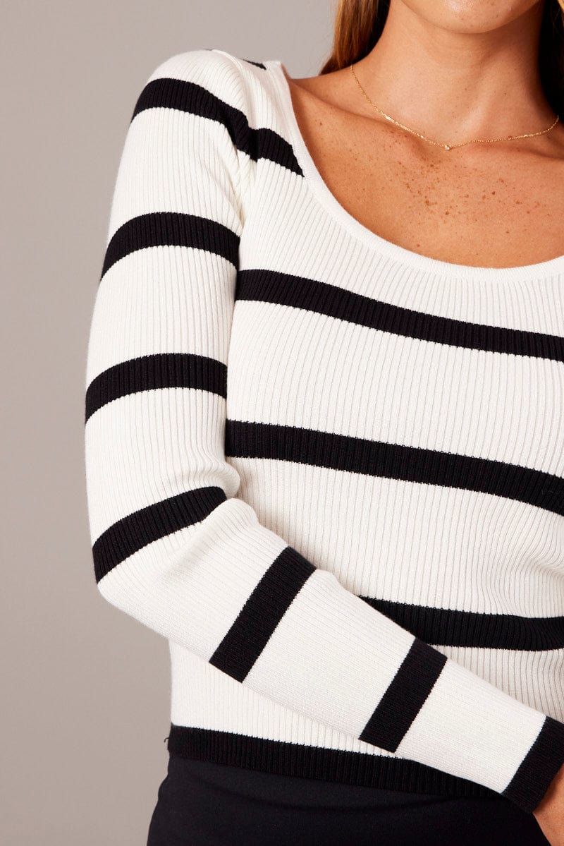 White Stripe Knit Top Long Sleeve Scoop Neck