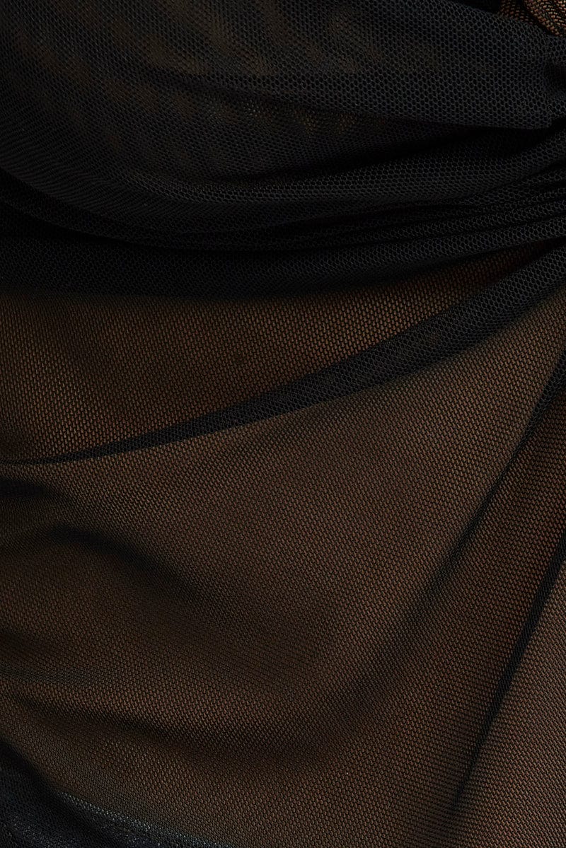 Black Flyaway Top Singlet