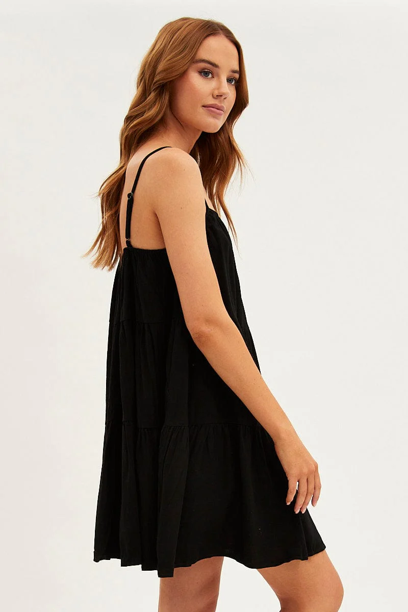 Black Swing Dress Sleeveless Tiered Pocket