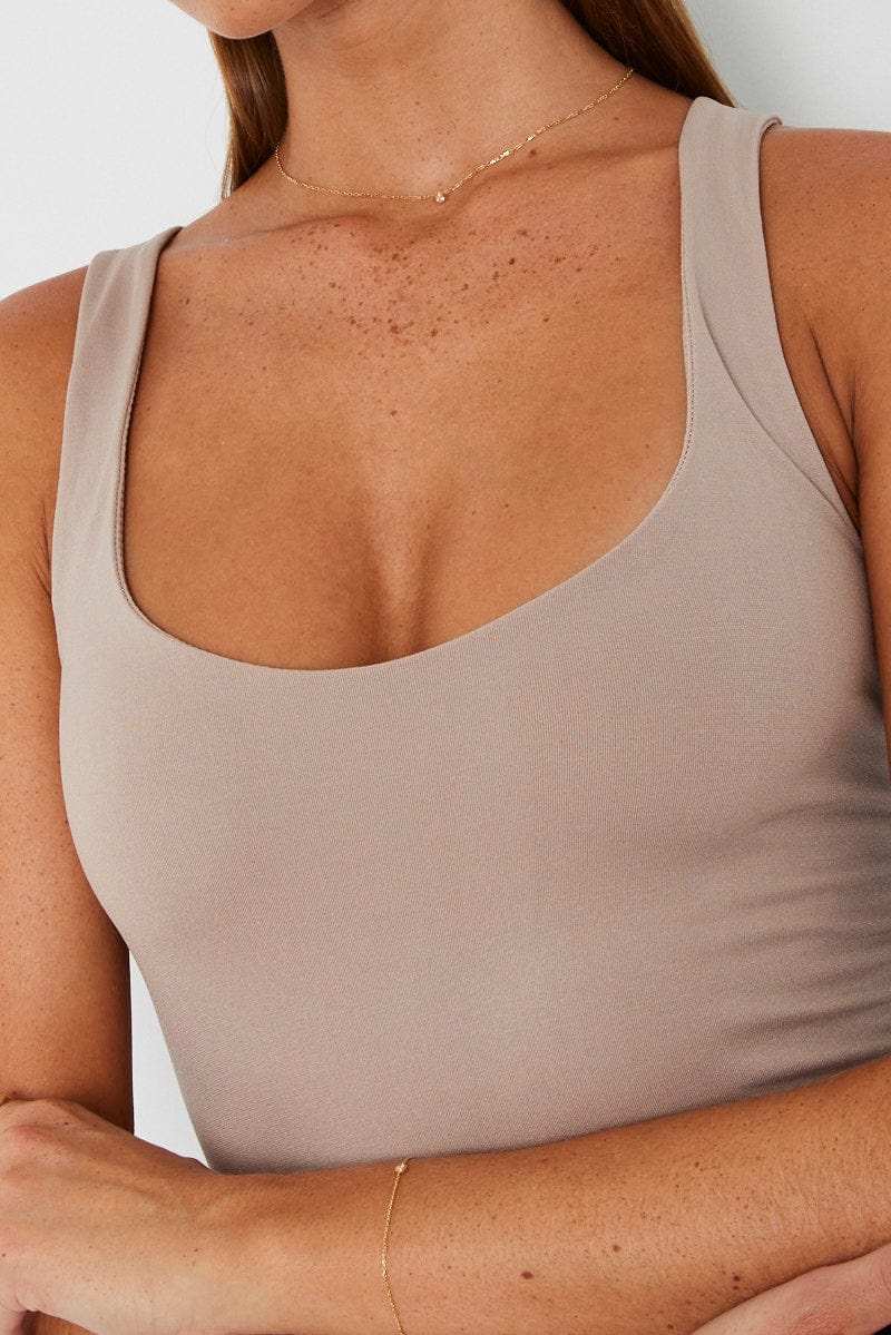 Beige Tank Top Scoop Neck Seamless