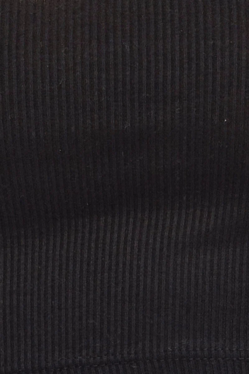 Black Keyhole Top Halter Neck