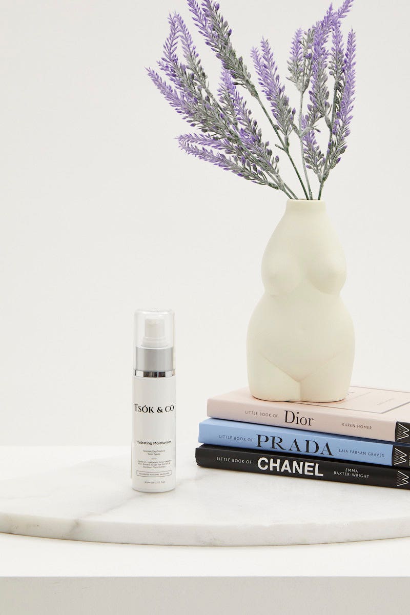 White Tsok And Co Hydrating Moisturiser 60Ml