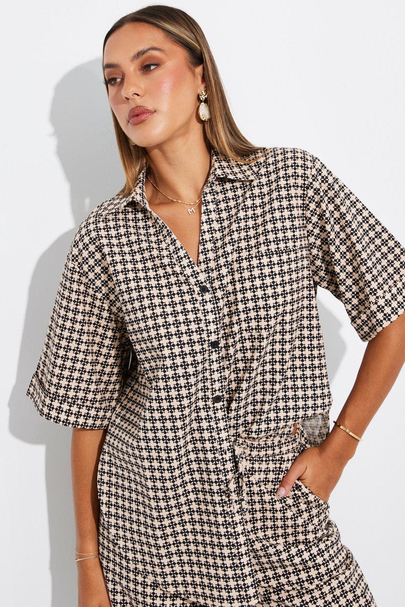 Brown Geo Shirt Short Sleeve Collared Neck